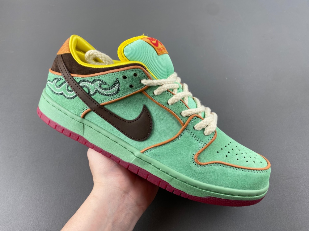 Nike Dunk Low Sb Rodeo 2025 Hf3058 300 9 - www.kickbulk.co Nike Dunk Low Sb Rodeo 2025 Hf3058 300 9 - www.kickbulk.co