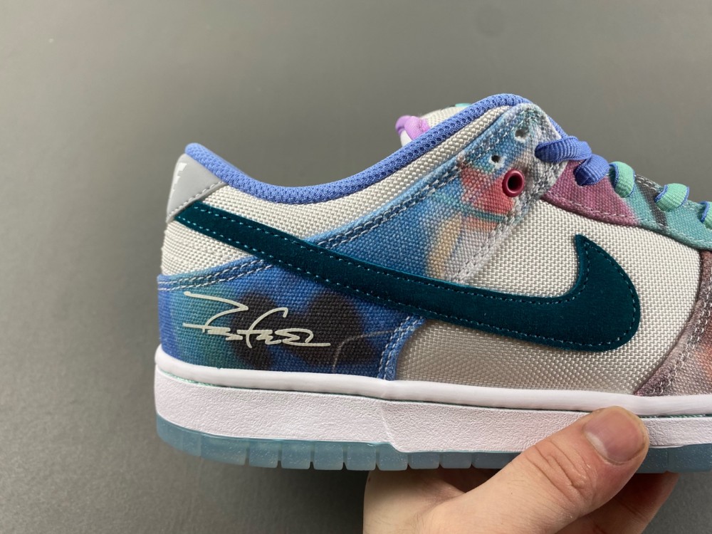 Futura Laboratories Dunk Low Sb Bleached Aqua Hf6061 400 16 - www.kickbulk.co
