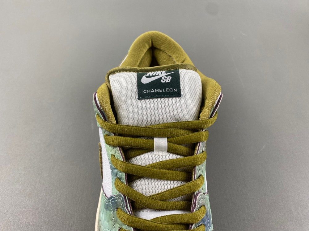 Alexis Sablone Dunk Low Sb Chameleon Hj3386 300 14 - www.kickbulk.co