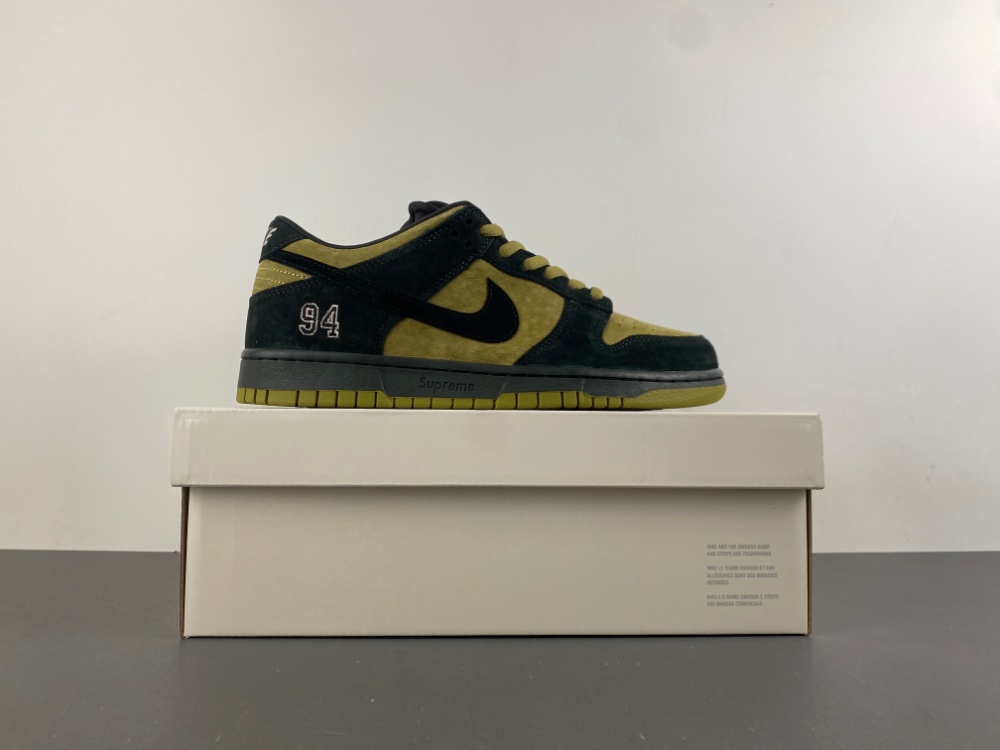 Supreme Dunk Low Sb Camper Green Hq8487 300 10 - www.kickbulk.co