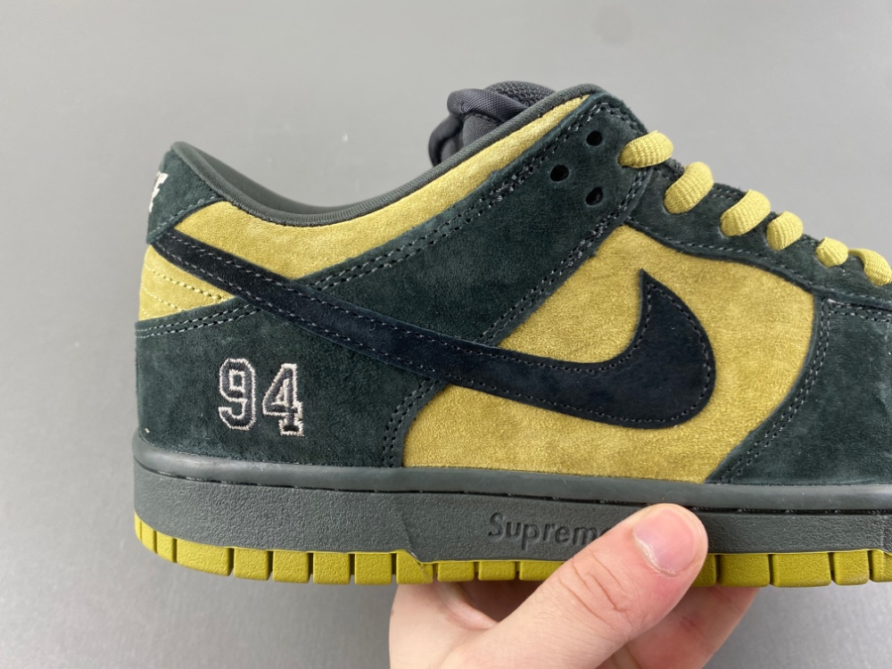 Supreme Dunk Low Sb Camper Green Hq8487 300 12 - www.kickbulk.co