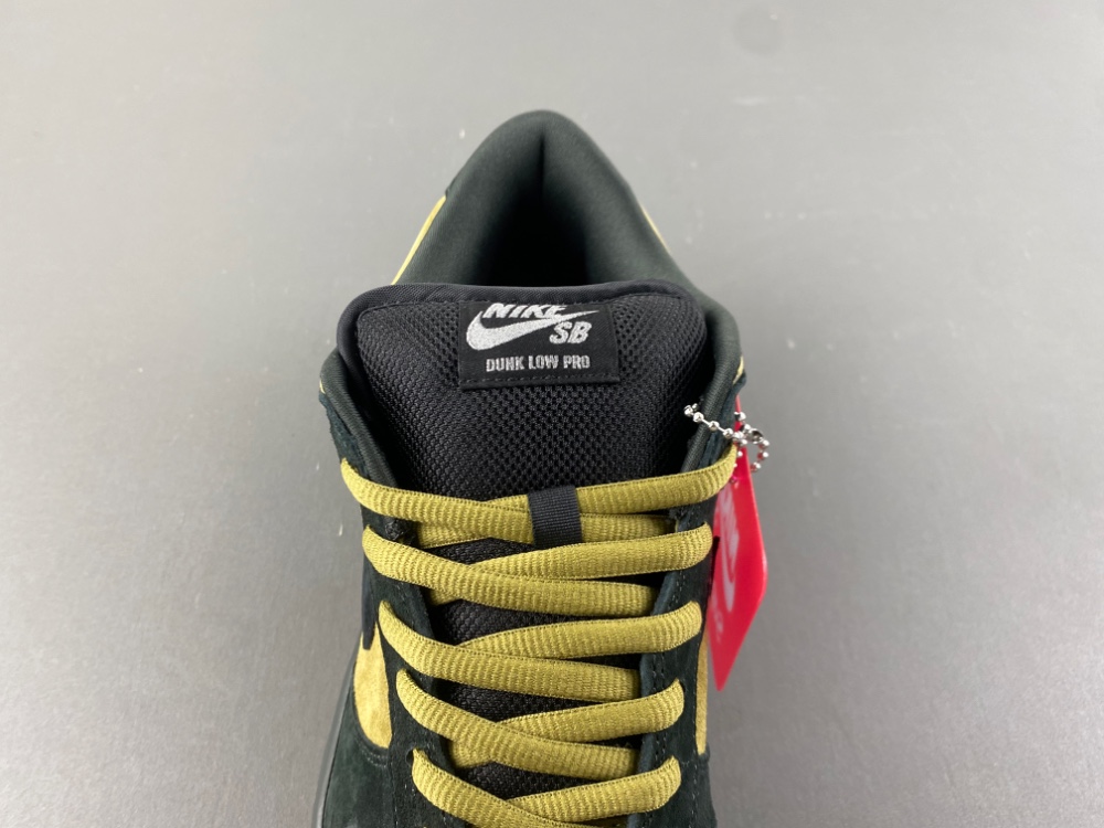 Supreme Dunk Low Sb Camper Green Hq8487 300 14 - www.kickbulk.co