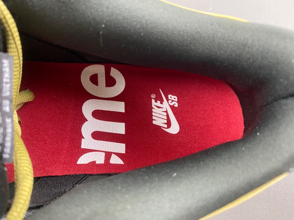 Supreme Dunk Low Sb Camper Green Hq8487 300 17 - www.kickbulk.co