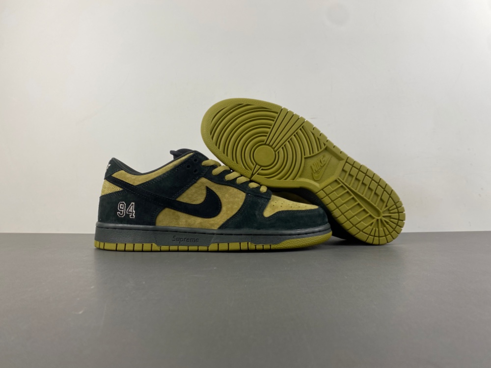 Supreme Dunk Low Sb Camper Green Hq8487 300 4 - www.kickbulk.co