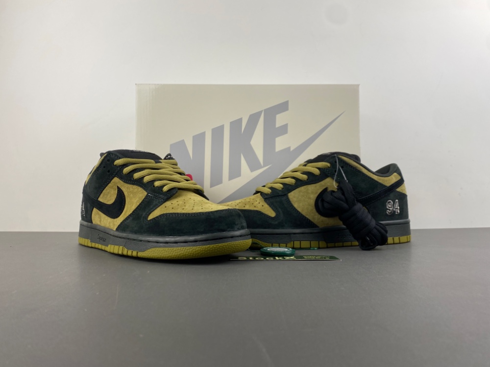Supreme Dunk Low Sb Camper Green Hq8487 300 8 - www.kickbulk.co