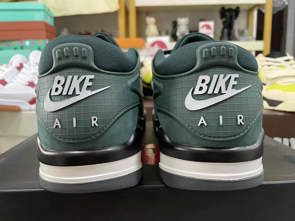 Nigel Sylvester Jordan 4 Rm Sp Grandmas Driveway Hf4334 300 10 - www.kickbulk.co