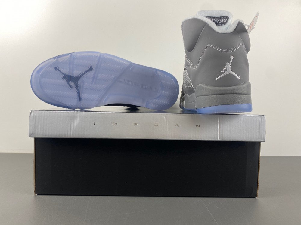 Air Jordan 5 Retro Wolf Grey 136027 005 9 - www.kickbulk.co