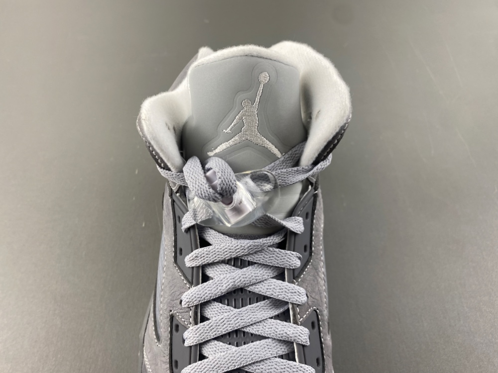 Air Jordan 5 Retro Wolf Grey 2026 Dd0587 002 16 - www.kickbulk.co Air Jordan 5 Retro Wolf Grey 2026 Dd0587 002 16 - www.kickbulk.co