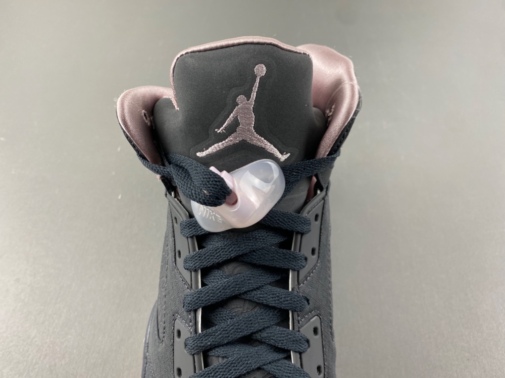 Paris Saint Germain Jordan 5 Retro Off Noir Hq3004 001 16 - www.kickbulk.co Paris Saint Germain Jordan 5 Retro Off Noir Hq3004 001 16 - www.kickbulk.co