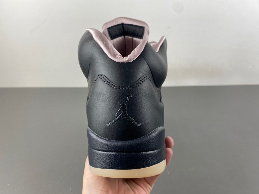 Paris Saint Germain Jordan 5 Retro Off Noir Hq3004 001 18 - www.kickbulk.co Paris Saint Germain Jordan 5 Retro Off Noir Hq3004 001 18 - www.kickbulk.co