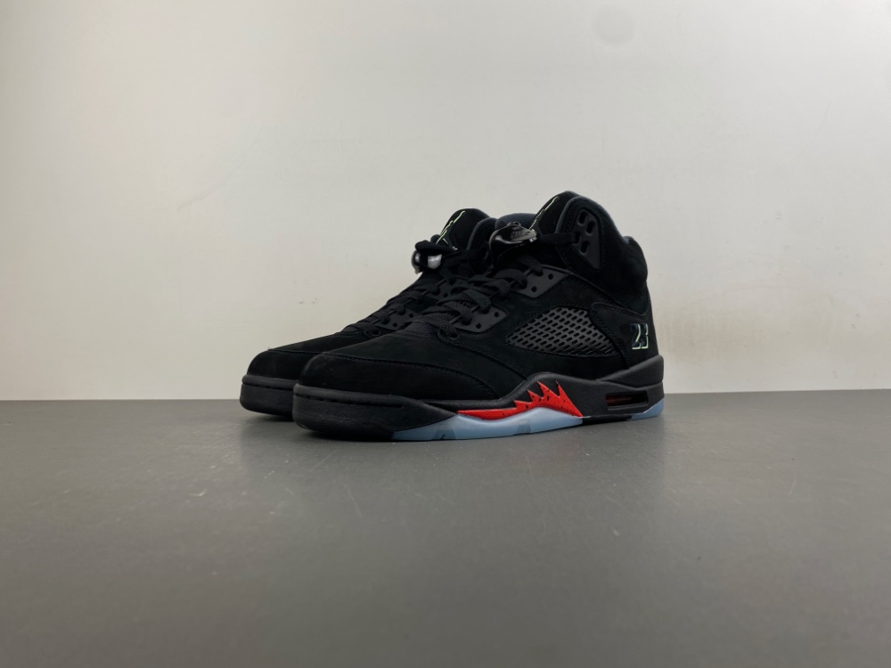 Air Jordan 5 Retro Halloween Hq7978 001 2 - www.kickbulk.co Air Jordan 5 Retro Halloween Hq7978 001 2 - www.kickbulk.co