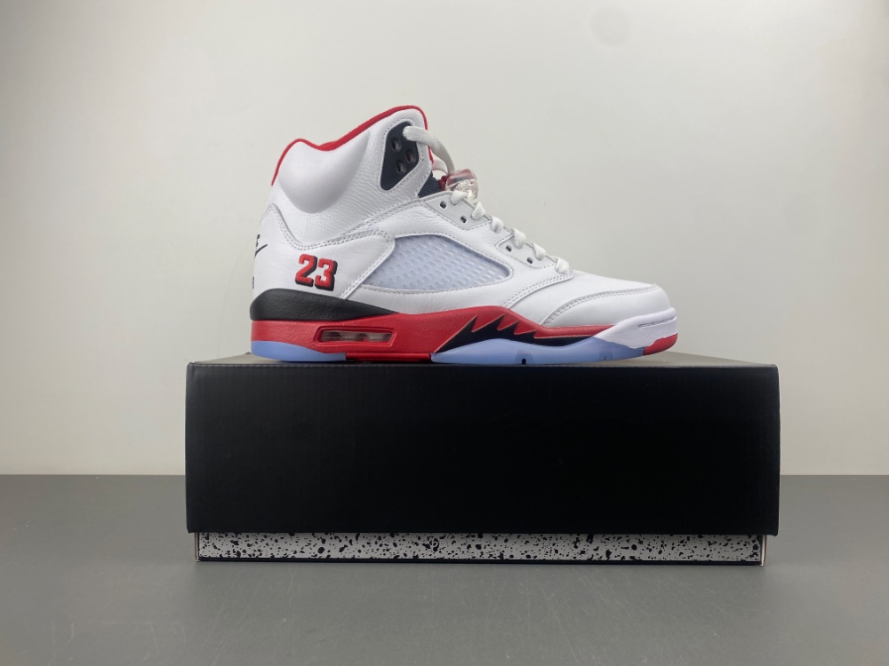 Air Jordan 5 Retro Fire Red 2025 Hq7978 101 10 - www.kickbulk.co