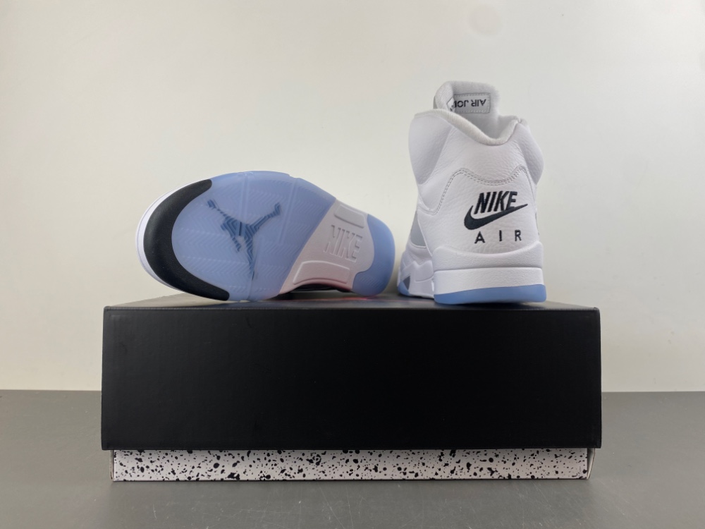Air Jordan 5 Retro White Metallic 2026 Hq7978 103 11 - www.kickbulk.co Air Jordan 5 Retro White Metallic 2026 Hq7978 103 11 - www.kickbulk.co