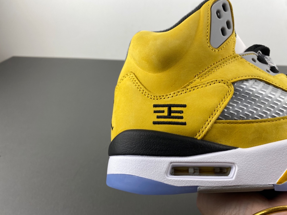 Air Jordan 5 Retro T23 Tokyo 2025 Io3372 700 15 - www.kickbulk.co