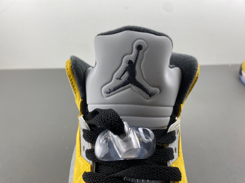 Air Jordan 5 Retro T23 Tokyo 2025 Io3372 700 17 - www.kickbulk.co