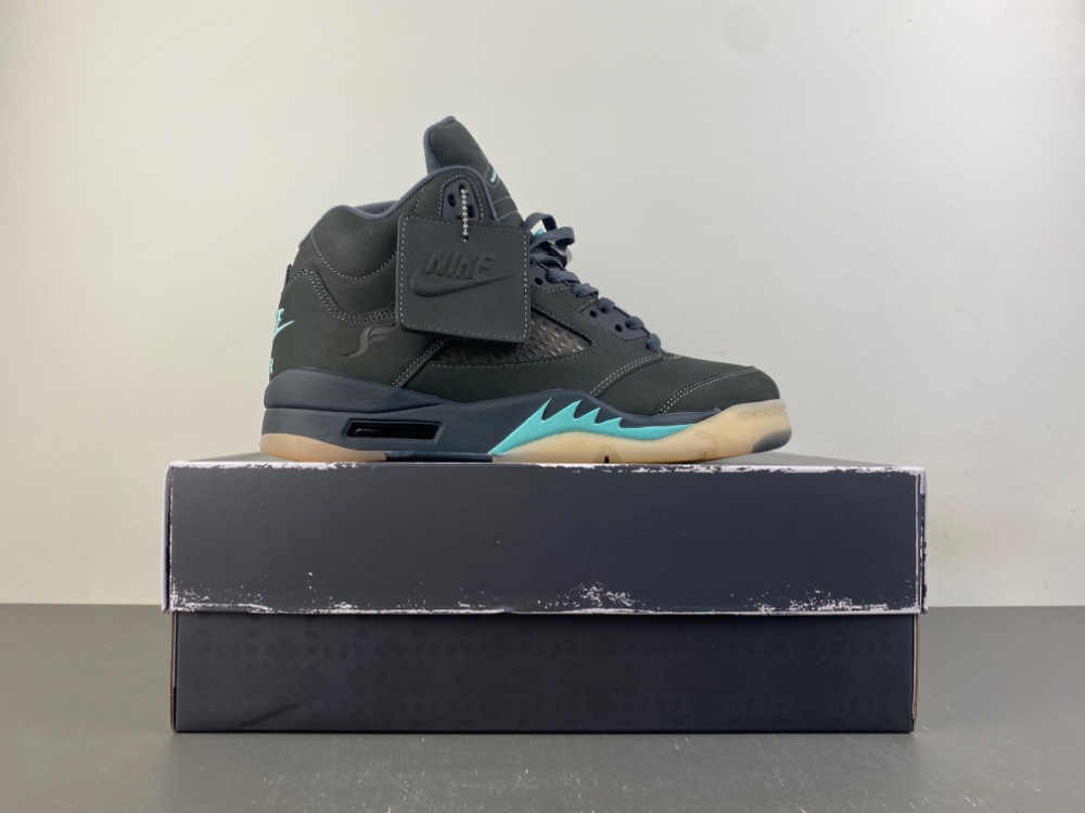 Solefly Jordan 5 Retro Black Aurora Green Iu0734 001 9 - www.kickbulk.co