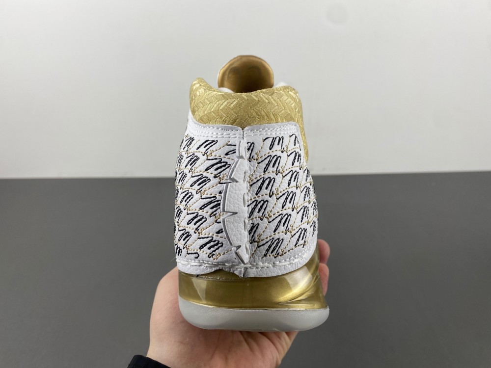 Trophy Room Jordan 23 Retro White 853336 123 16 - www.kickbulk.co