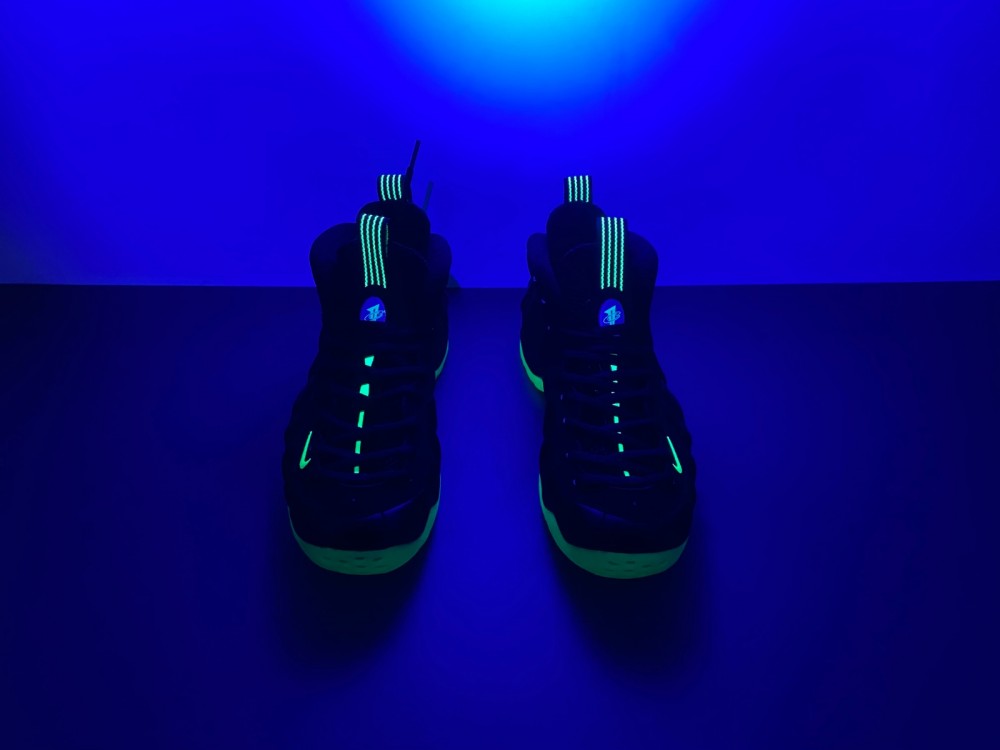 Air Foamposite One Black Volt Hf2902 001 26 - www.kickbulk.co