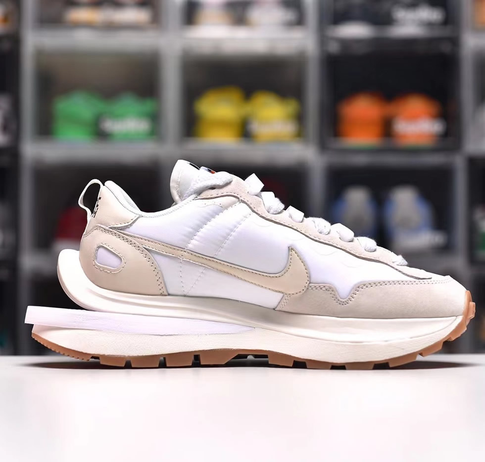 Sacai Nike Vaporwaffle Sail Dd1875 100 4 - www.kickbulk.co