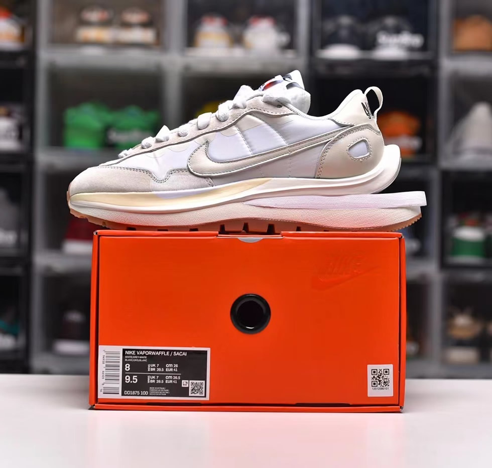 Sacai Nike Vaporwaffle Sail Dd1875 100 6 - www.kickbulk.co