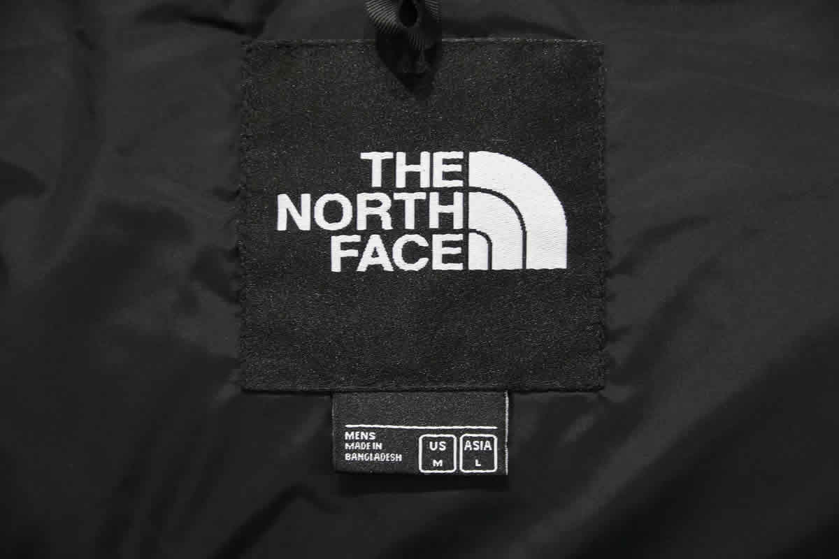 The North Face Down Vest Black 5 - www.kickbulk.co