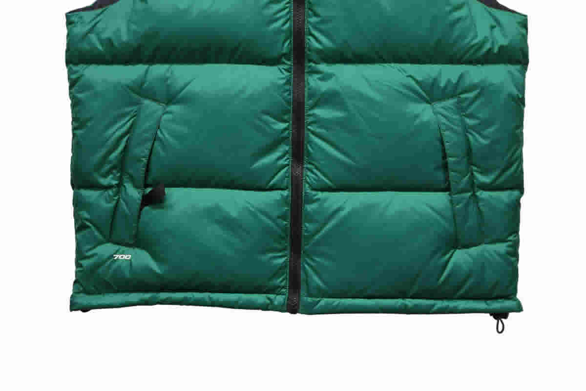 The North Face Down Vest Green 5 - www.kickbulk.co