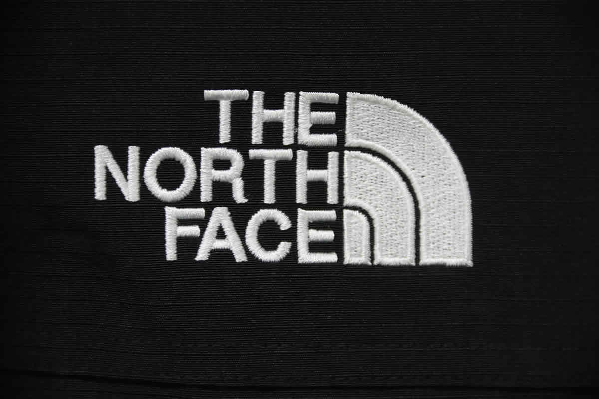 Supreme The North Face Outdoor Jacket 37 - www.kickbulk.co
