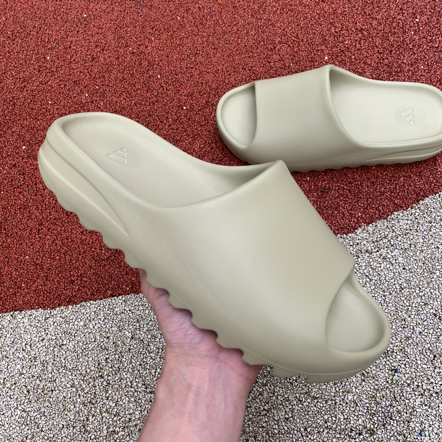 Adidas Yeezy Slide Light Mung Bean 4 - www.kickbulk.co