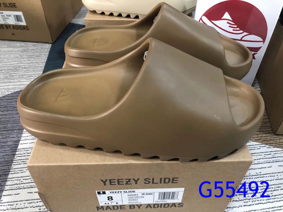 Yeezy Slide G55492 Core 2 - www.kickbulk.co