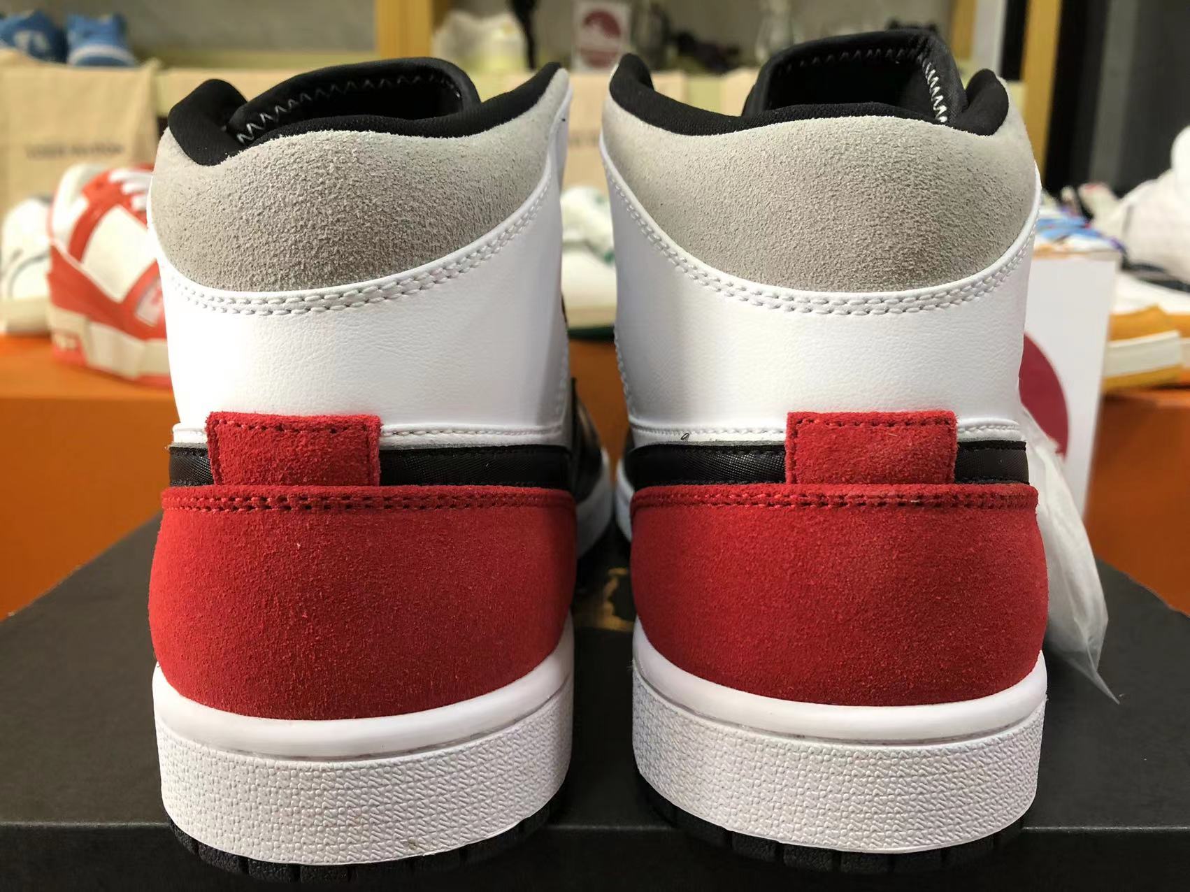 jordan 1 mid union black toe