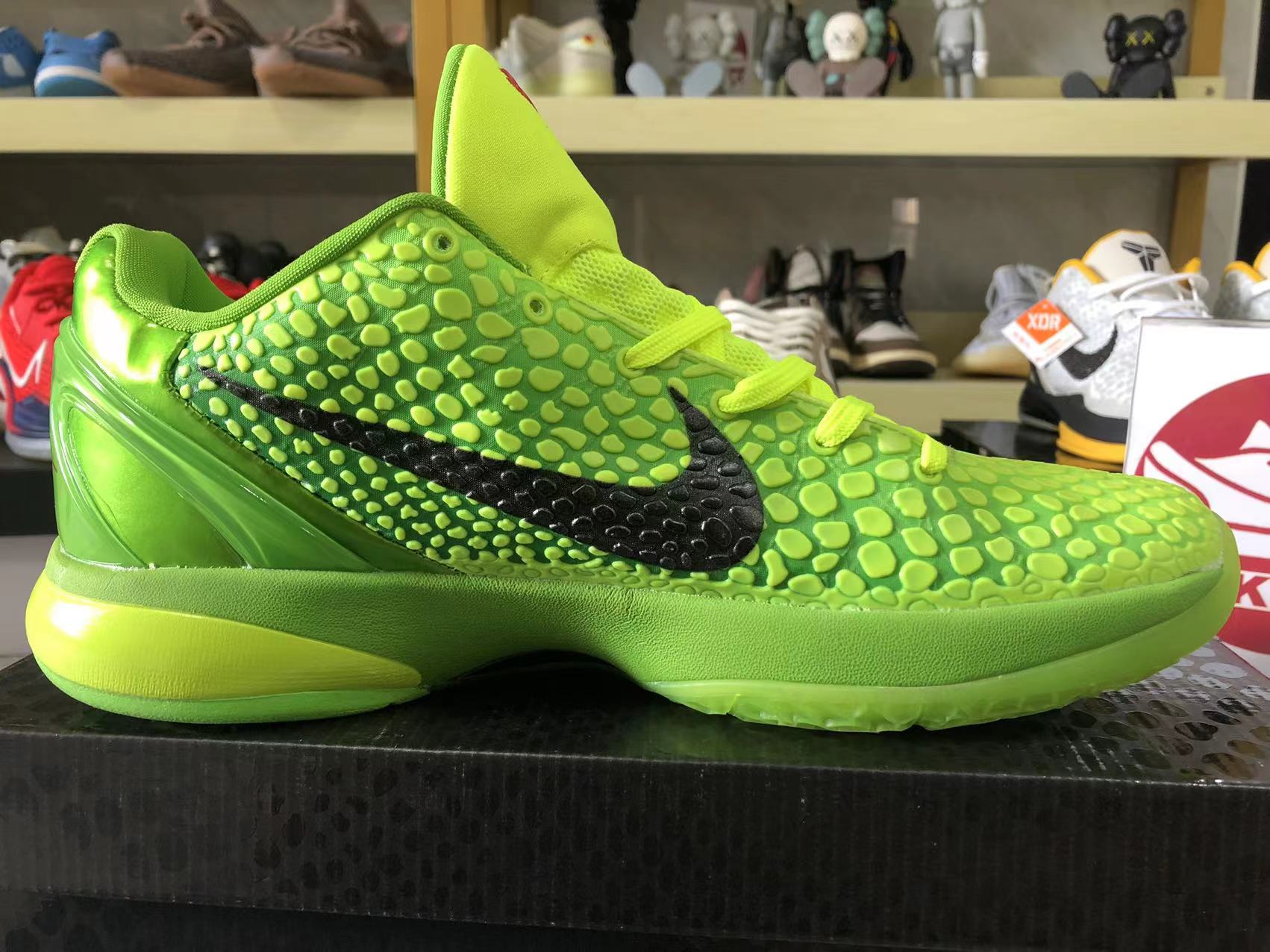 Nike ZOOM KOBE 6 PROTRO 'GRINCH' CW2190300 Kickbulk Sneaker shoes