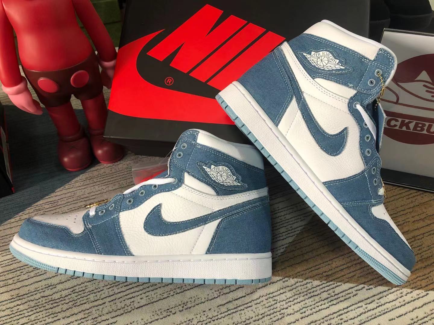 Kickbulk Air Jordan 1 High OG 'Denim' WMNS 2022 DM9036104 legit