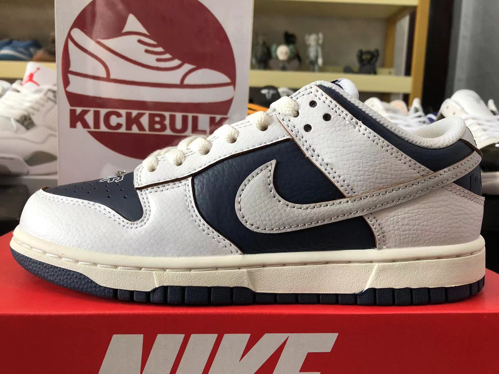 HUF x Nike SB Dunk Low 'NYC' 2022 FD8775-100 Kickbulk Sneaker shoes reviews Camera photos