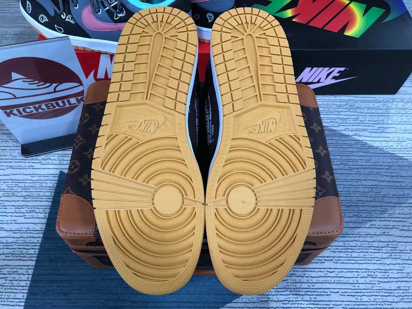 louis vuitton jordan 1 low