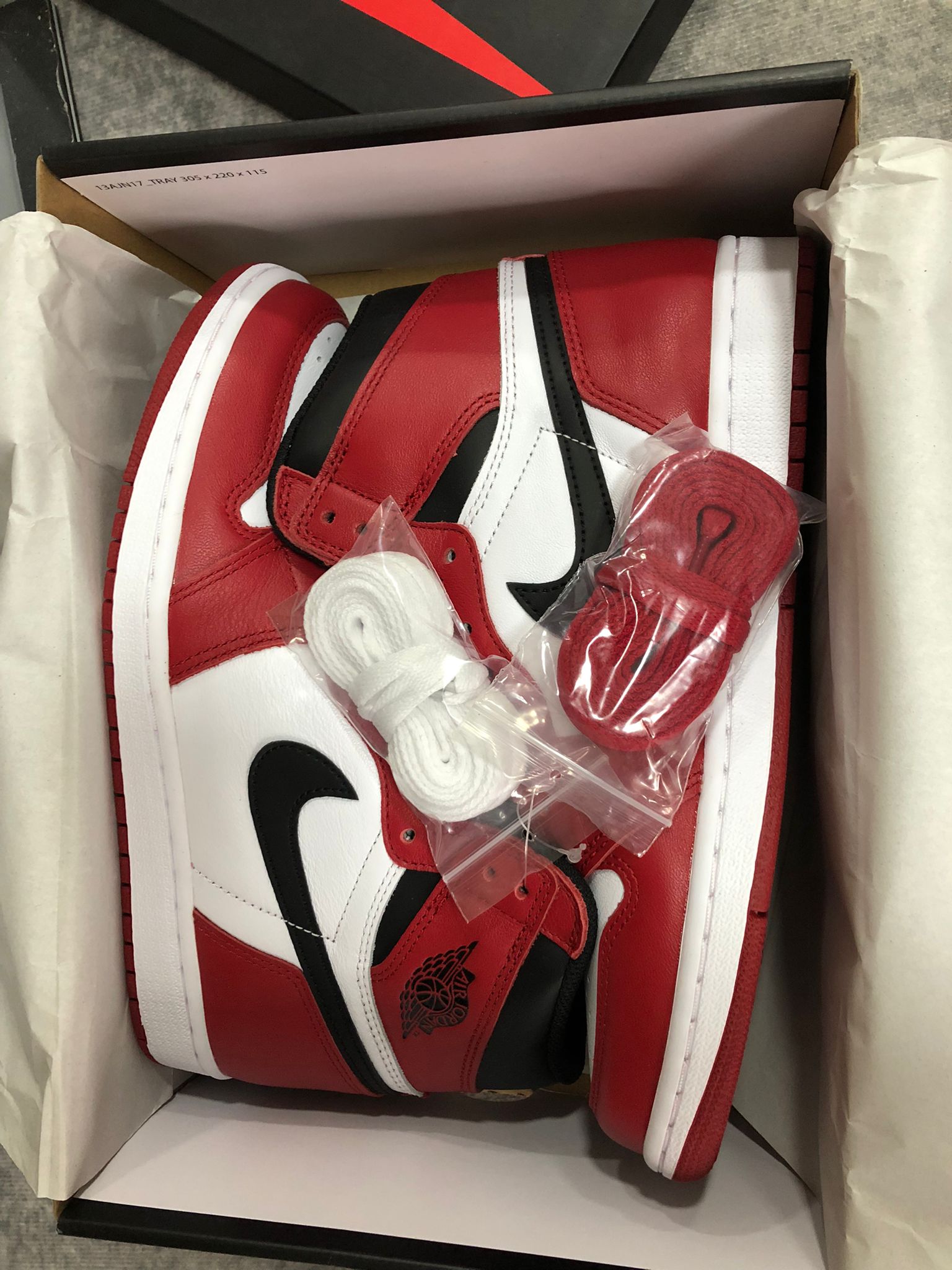 Kickbulk Sneaker retail wholesale 